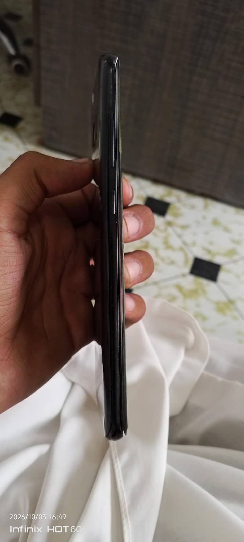 Samsung Mobile S8 Plus 1