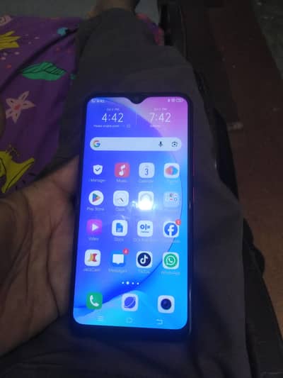 Vivo Y17