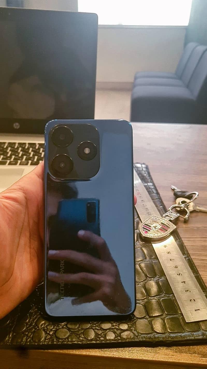 Tecno Spark 10C 0