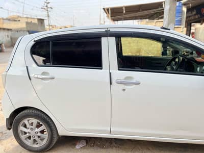 Daihatsu Mira 2014