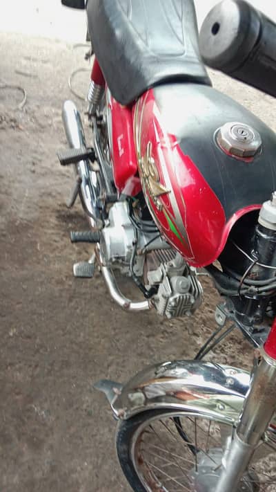 Road prince 2015 total genuine bike in new condition for sale