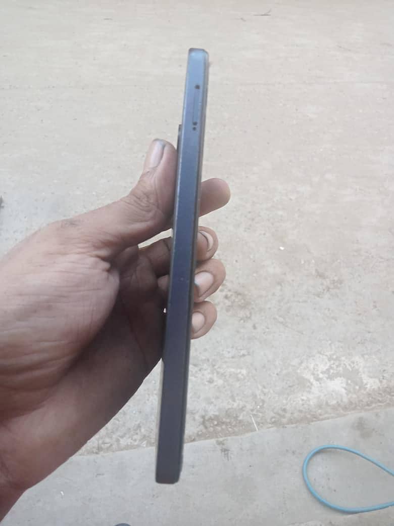 Tecno Spark 10 Pro 4