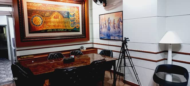 1000 SQ FEET OFFICE AVAILABLE FOR RENT AT SUSN ROAD FAISALABD