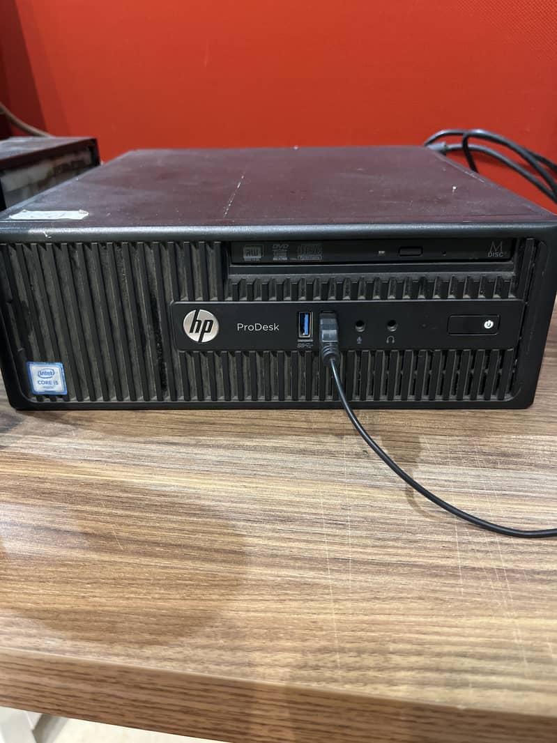 Monitor&cpu 1