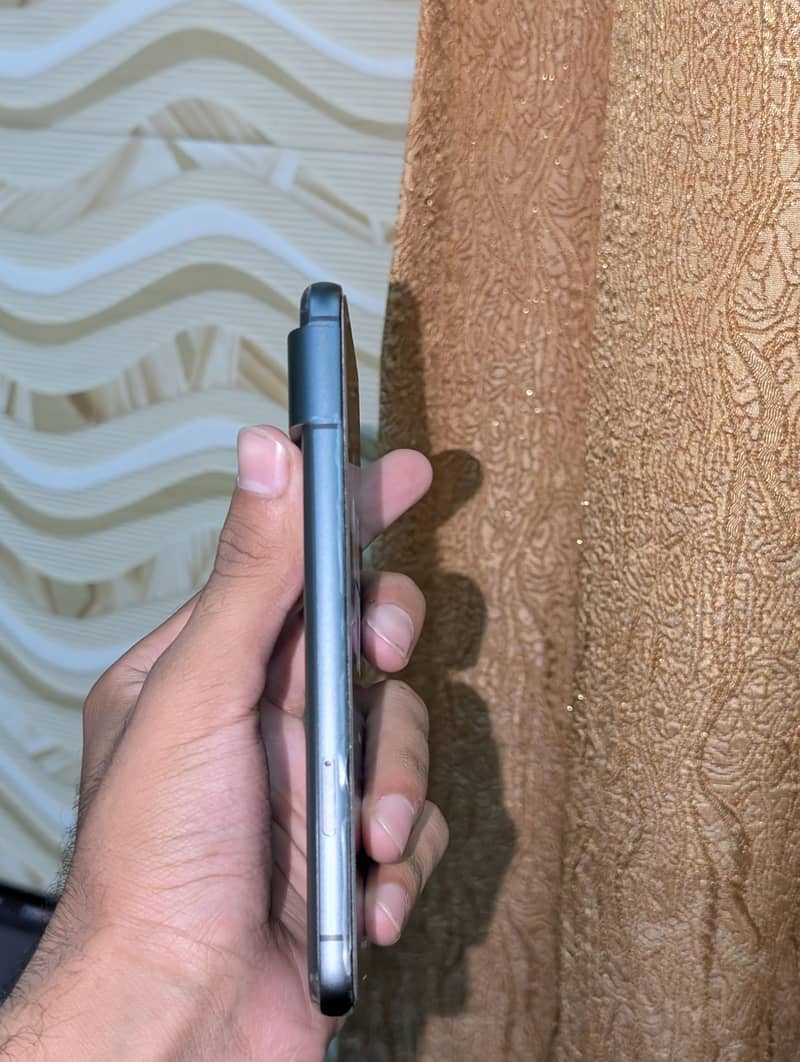 Google Pixel 8 1