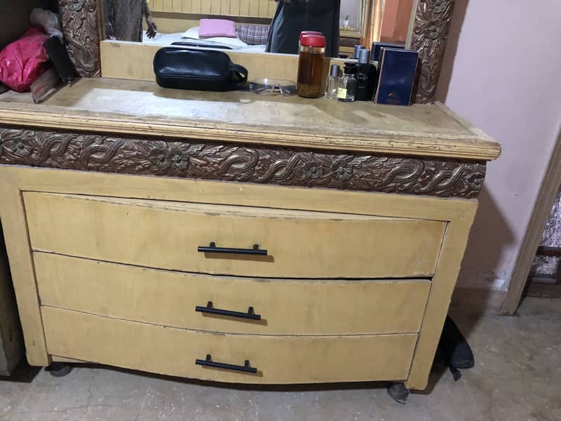 Bed with Side Tables and Dressing Table 1