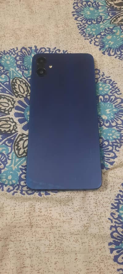 Samsung  A05 6/128gb ofical pta apruv