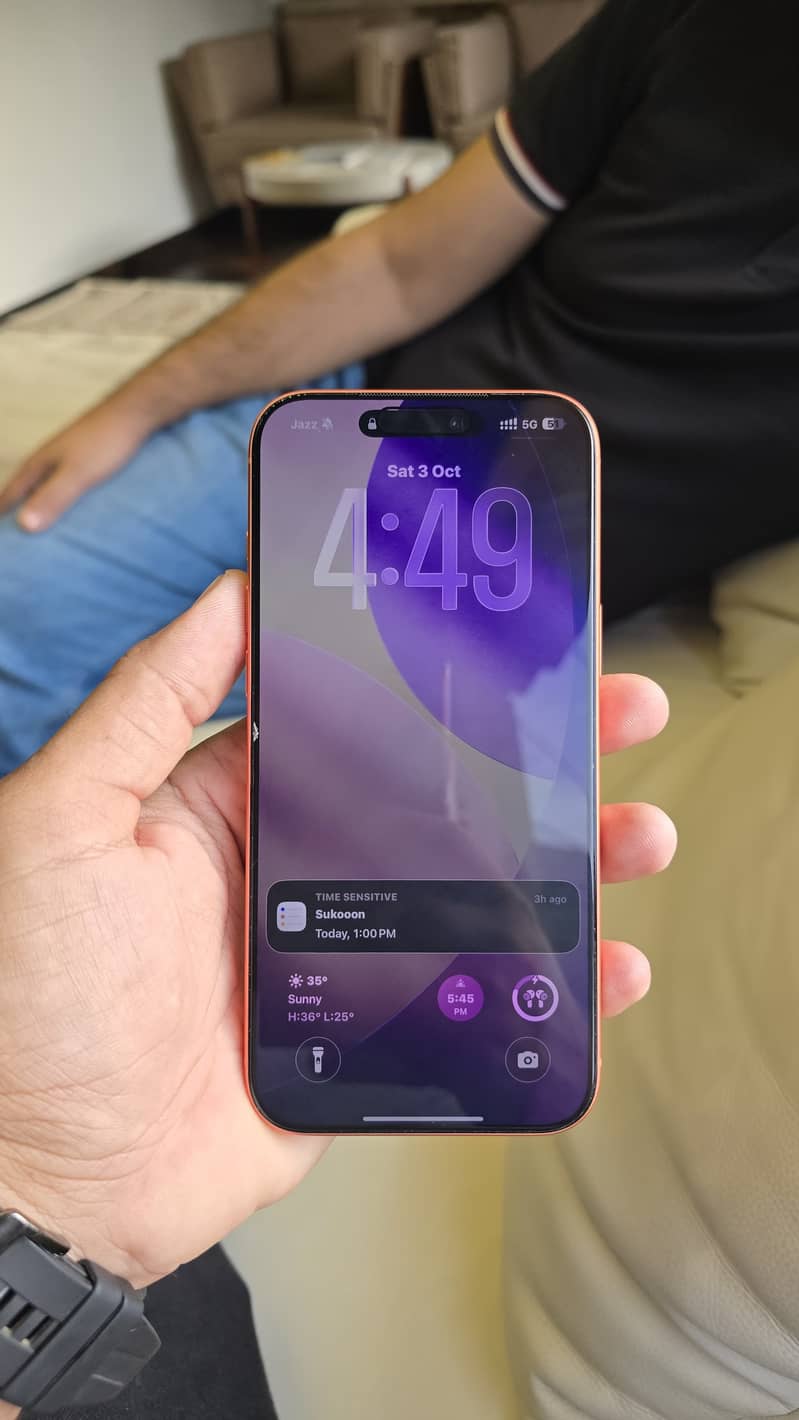 Apple iPhone 17 Pro Max 2