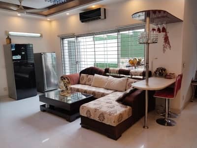 DHA Phase 5, Block H, 01 Kanal, 03 Bed, Luxurious Upper Portion For Rent. Original Pictures Attached