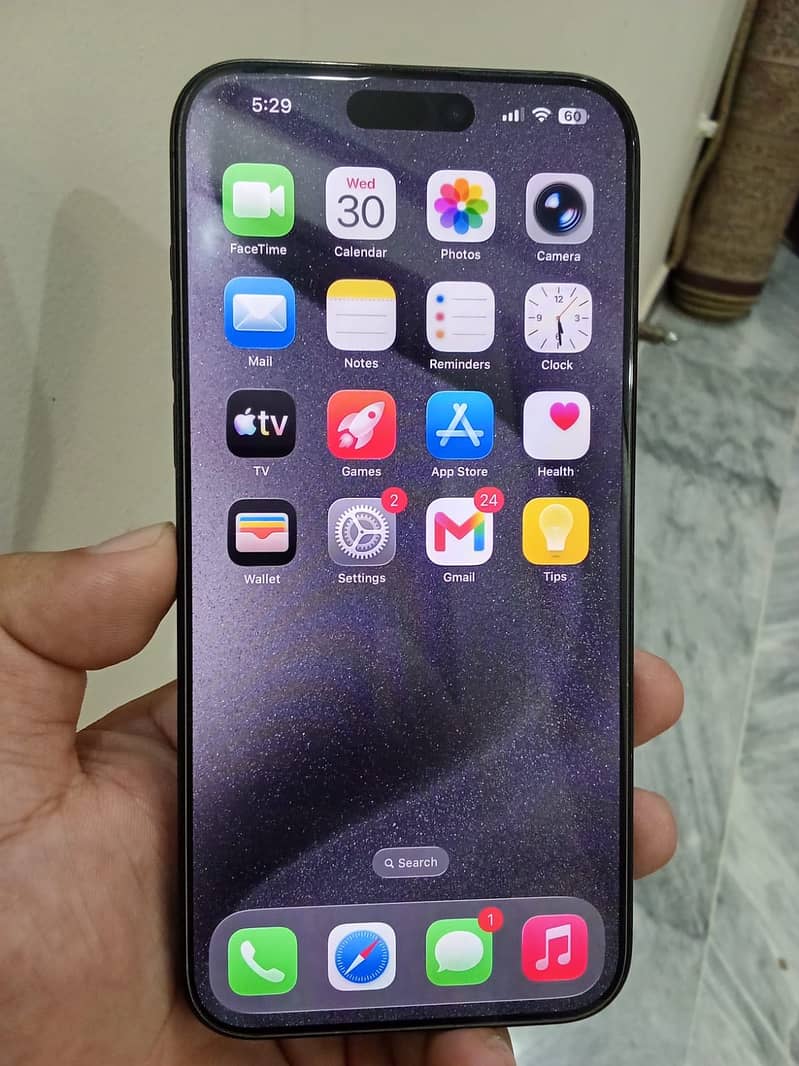 Apple iPhone 15 Pro Max 3