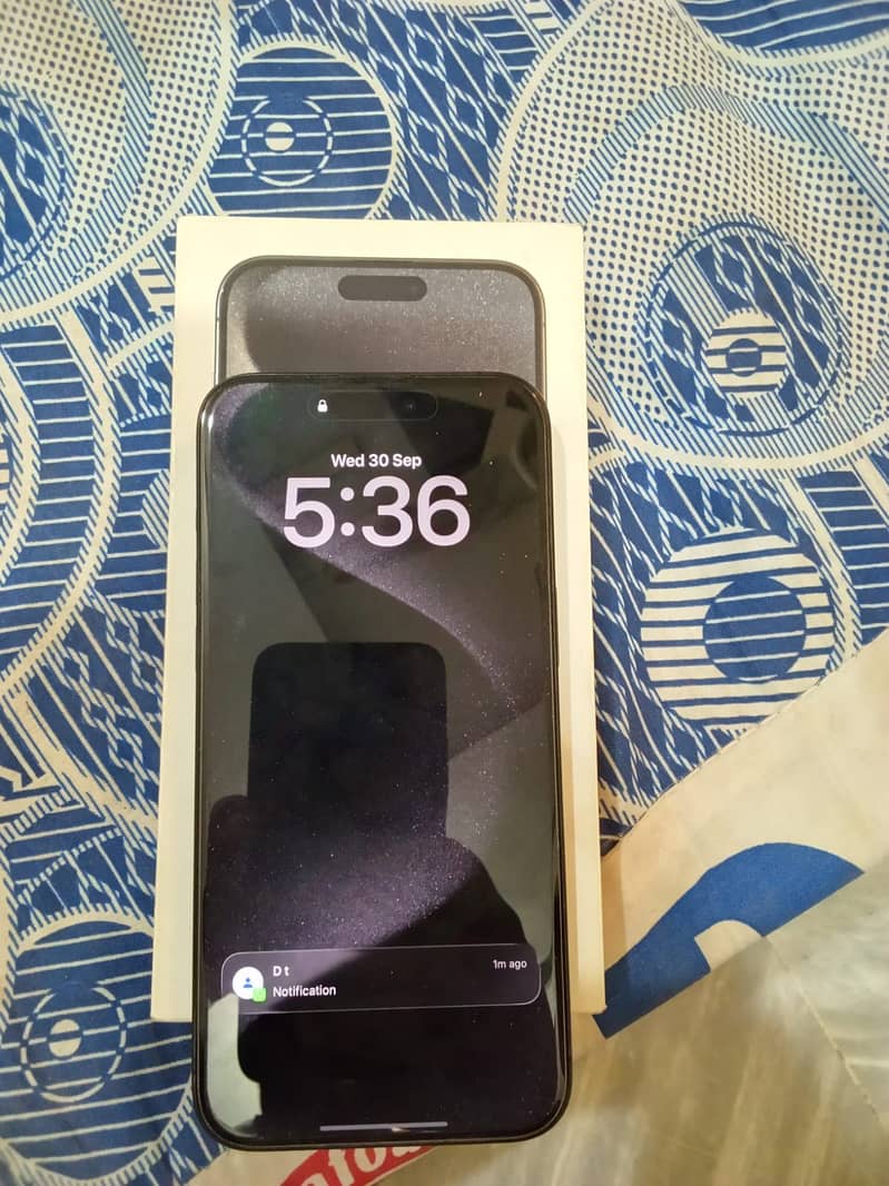 Apple iPhone 15 Pro Max 5