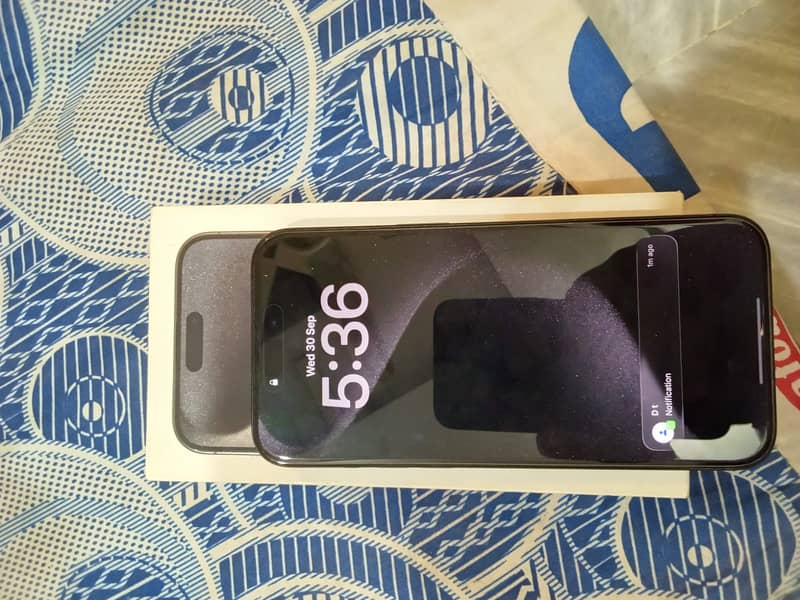 Apple iPhone 15 Pro Max 6