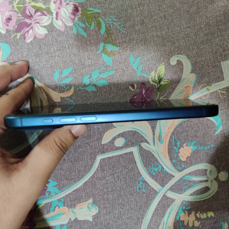 Apple iPhone 17 Pro Max 2