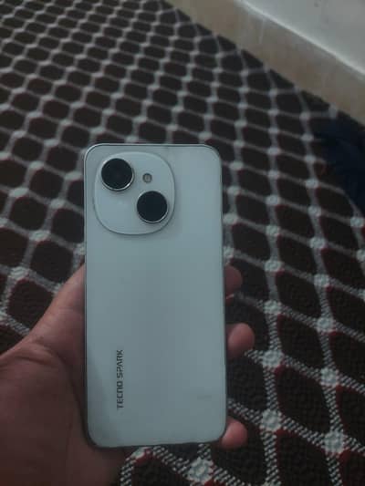 Urgent sale Tecno Spark Go 1