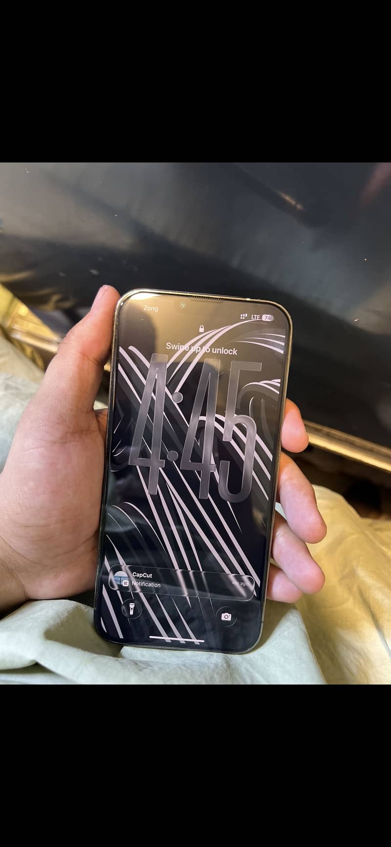 Apple iPhone 13 Pro Max 2