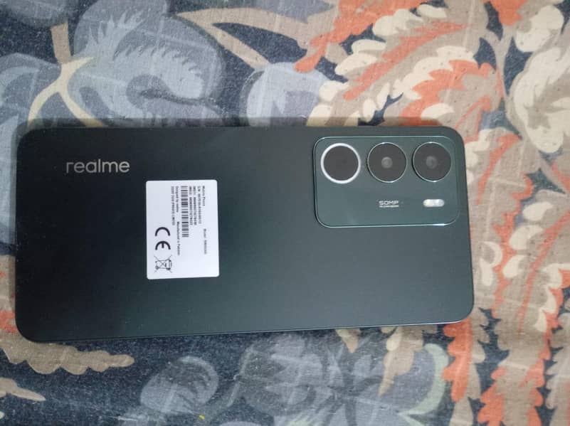 Realme C71 1