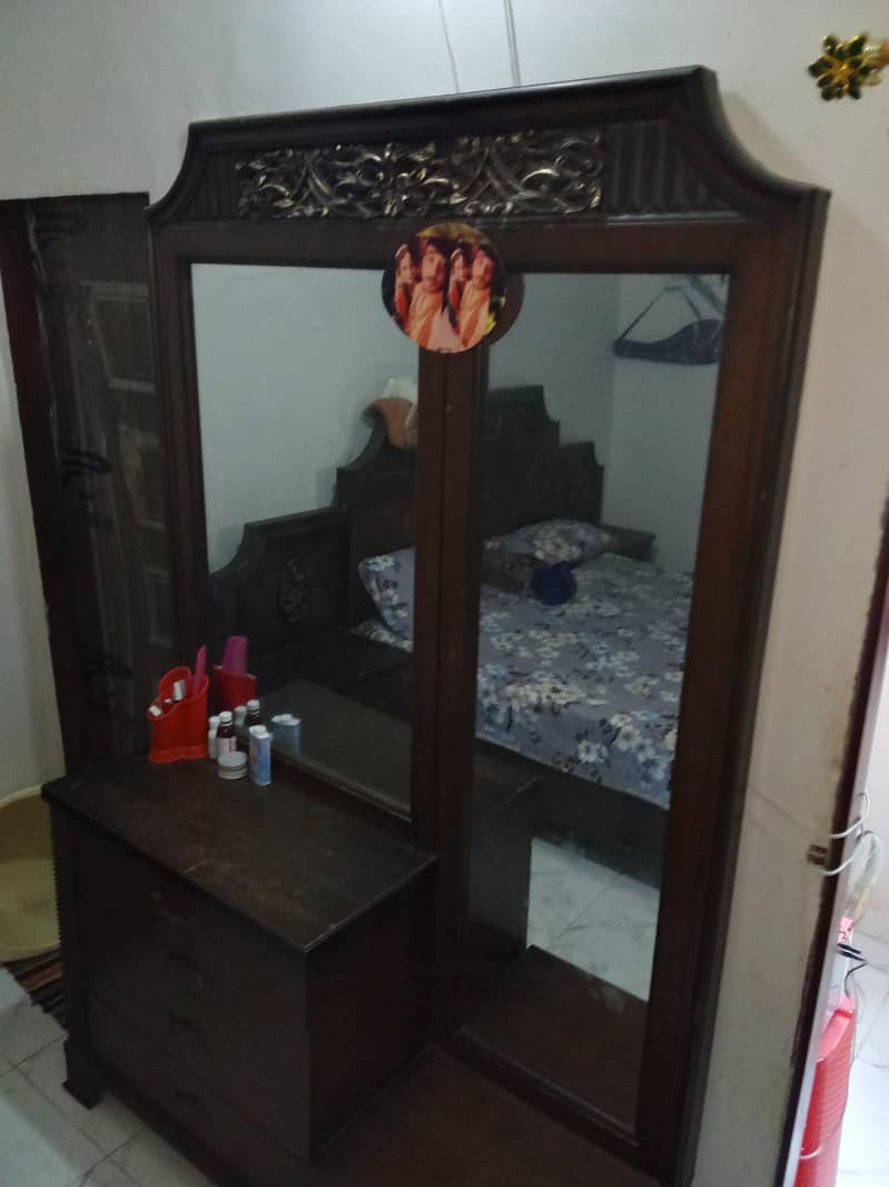 Dressing Table 1