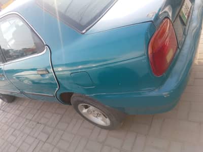 Suzuki Baleno 2000
