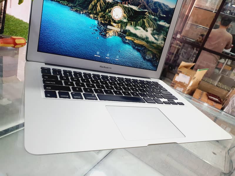 Macbook Air 2017 14