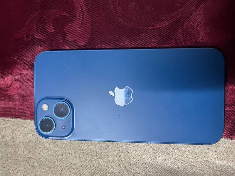 Apple iPhone 13 0