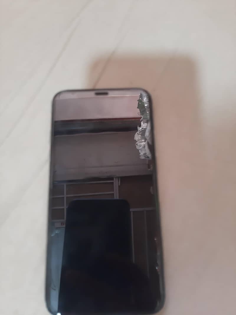 Apple iPhone X 1