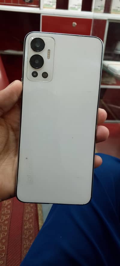 Infinix Hot 12