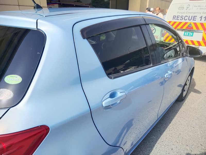 Toyota Vitz 2017 3