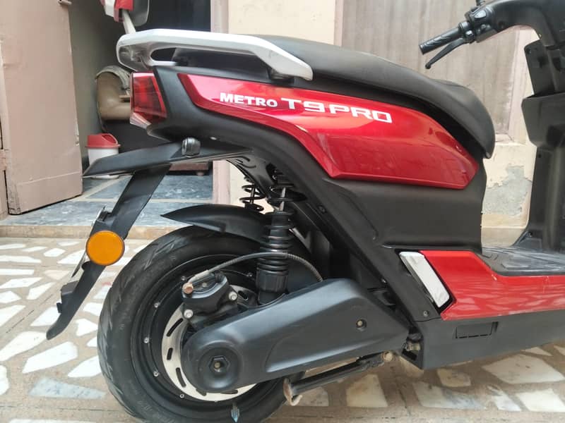 Metro T9 pro 12