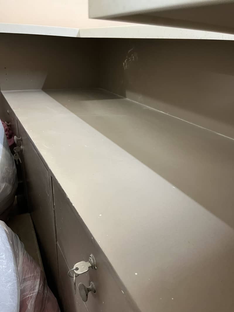 Corian counter 4