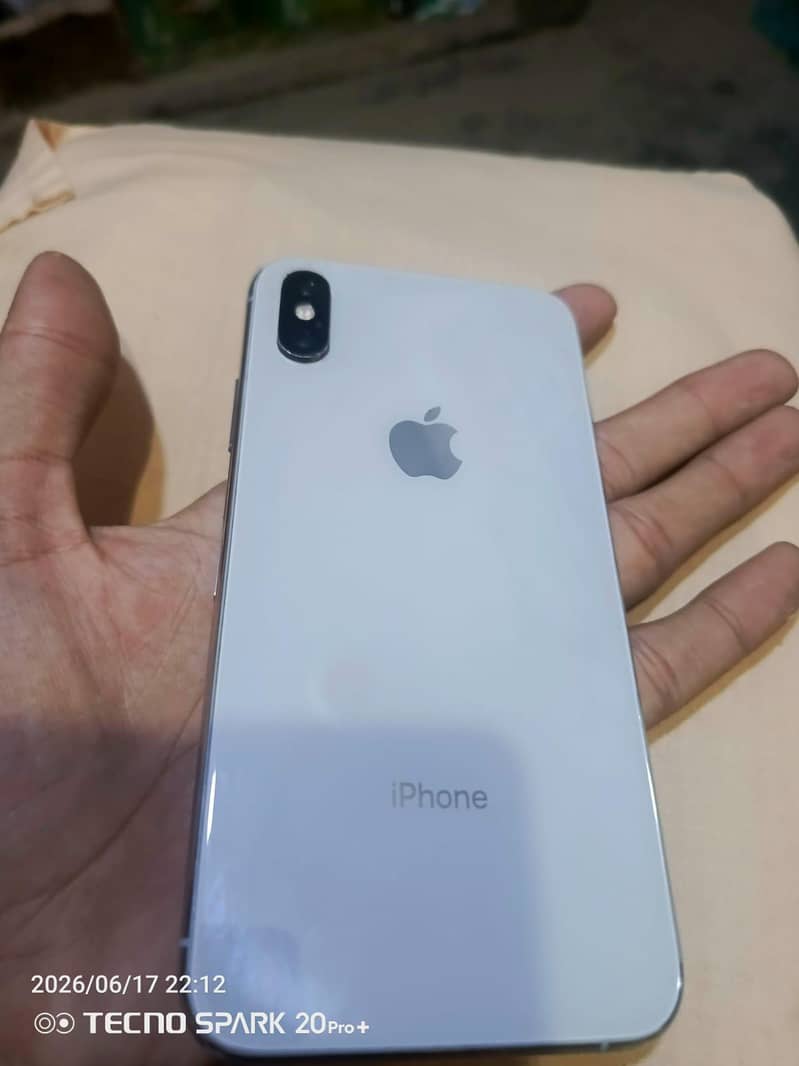 Apple iPhone XS 0
