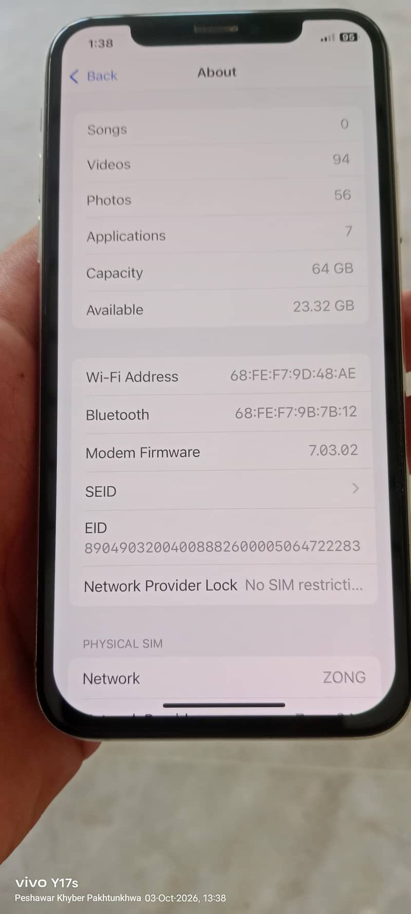 Apple iPhone XS 5
