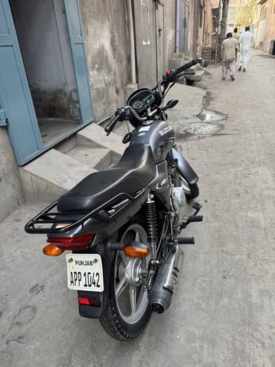 Suzuki 110
