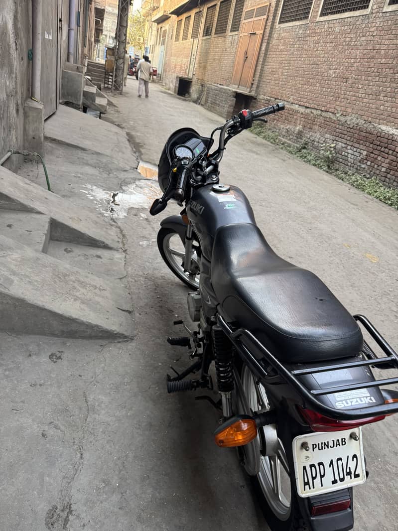 Suzuki 110 2