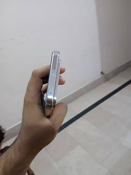 Google Pixel 9 Pro XL 1