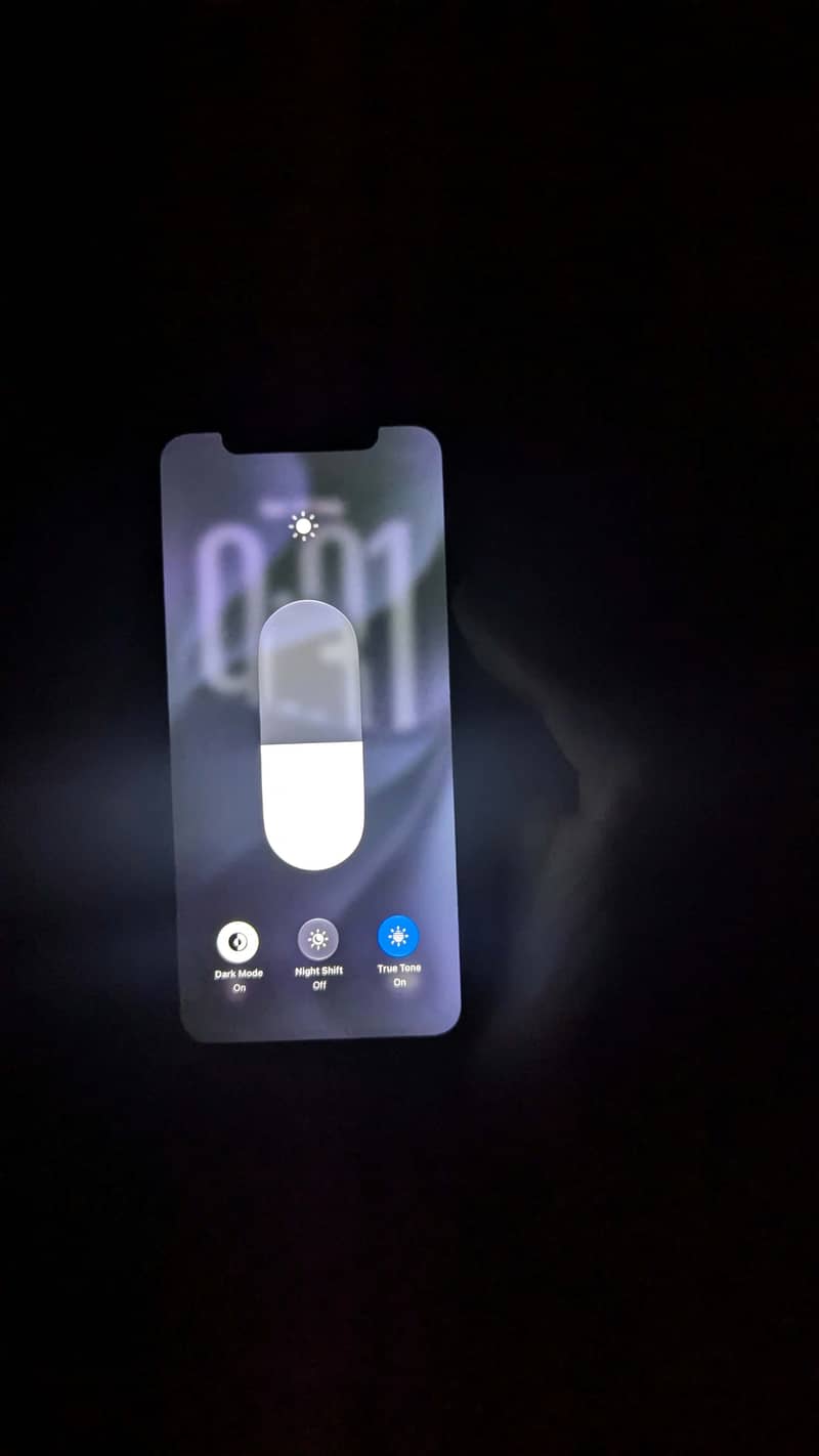 Apple iPhone 11 Pro 1