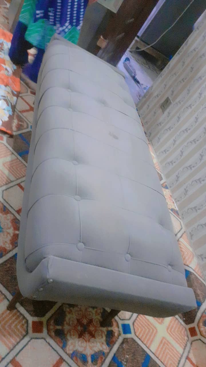 Puffy dewan 1