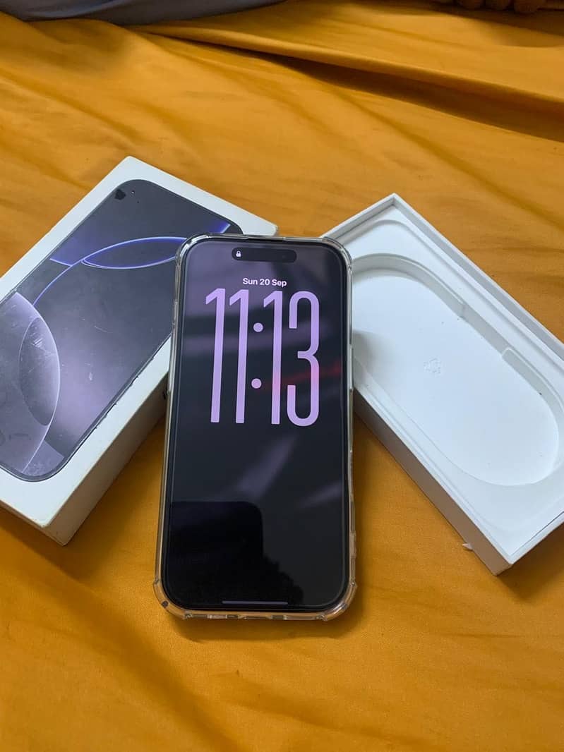 Apple iPhone 16 Pro 4