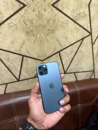 Apple iPhone 12 Pro