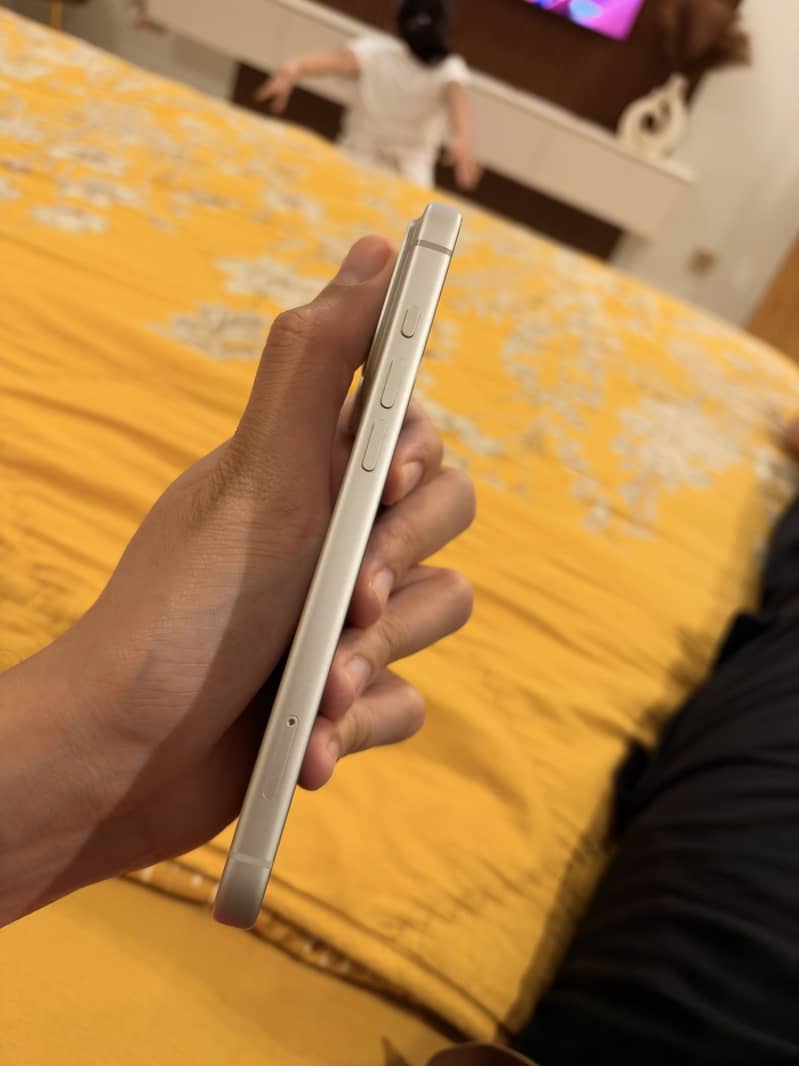 Apple iPhone 17 Pro Max 5