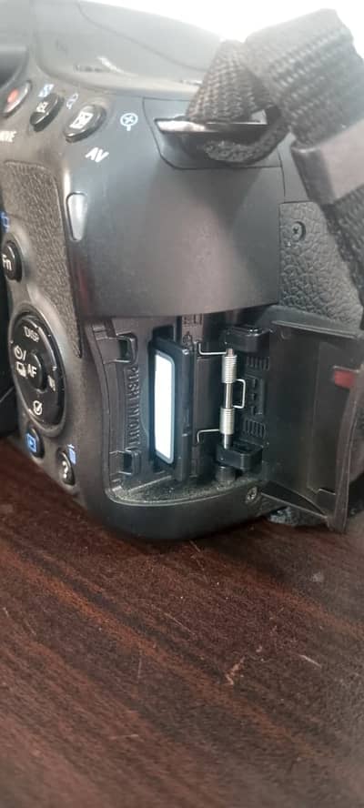 Sony SLT-A58 Digital Camera with 18-55mm Lens