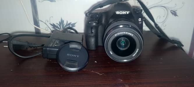 Sony SLT-A58 Digital Camera with 18-55mm Lens