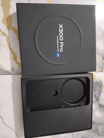 Vivo X300 Pro 512gb PTA APPROVED