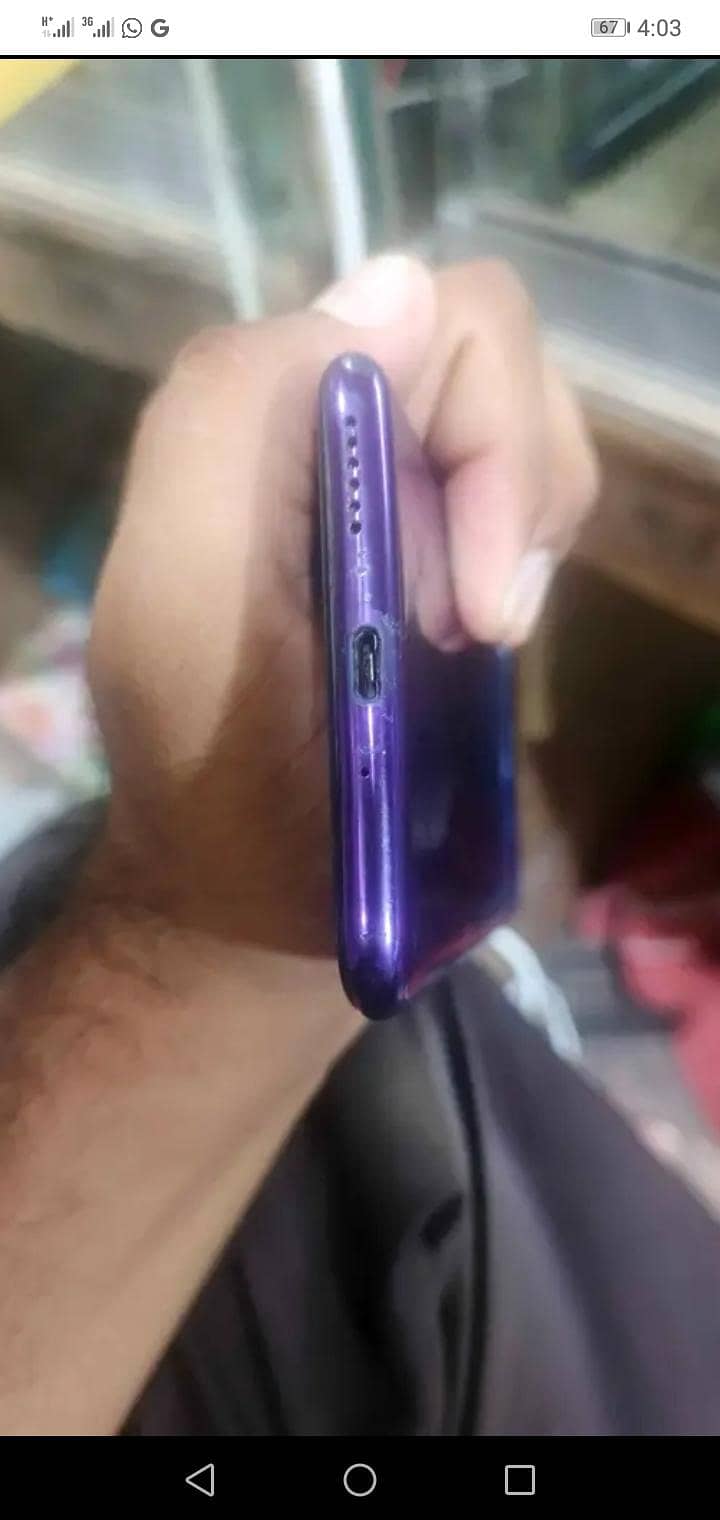 Honor 8C 1