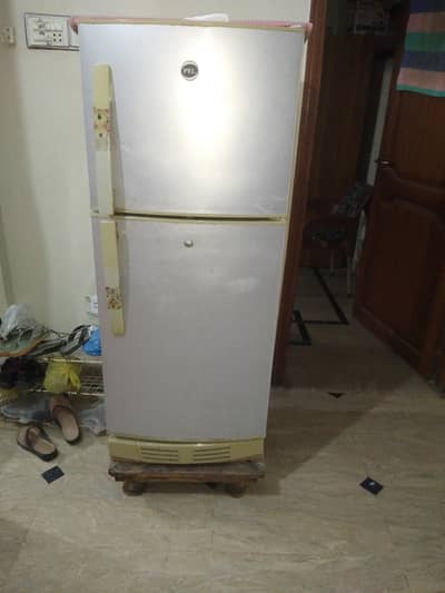 Pel Refrigerator Double Door