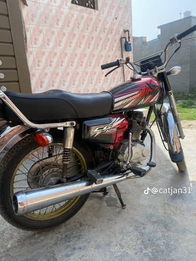 jo bhai old model ka  shok rakhta h un k lia bohat acha h