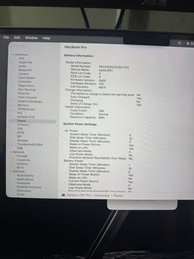 Macbook Pro M1 Pro 14 inch 16/512gb with charger