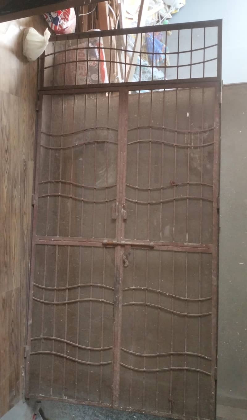 MS door 0