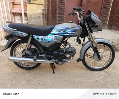 Honda CD70 Dream in Excellent Condition