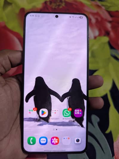 Samsung Mobile S21 Plus