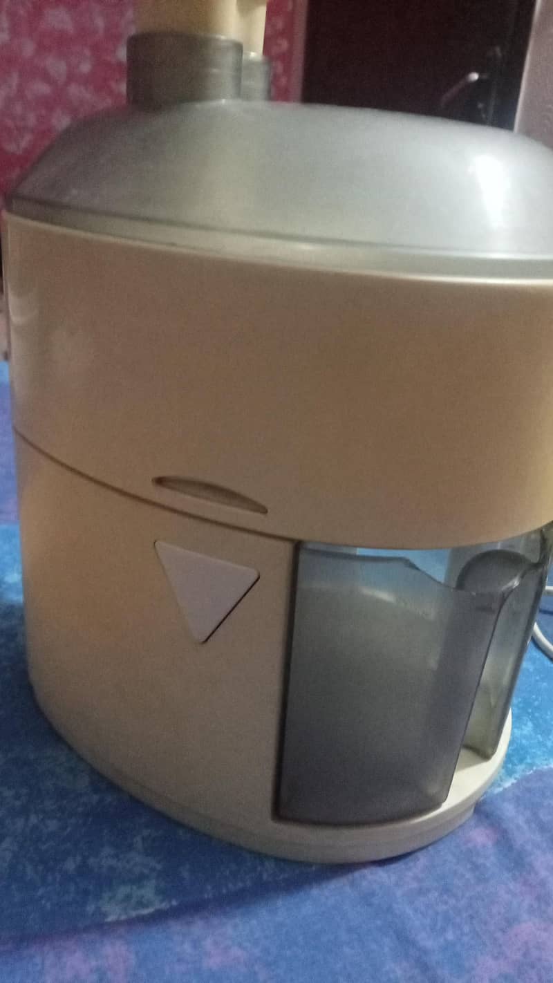 Juicer Machine 1